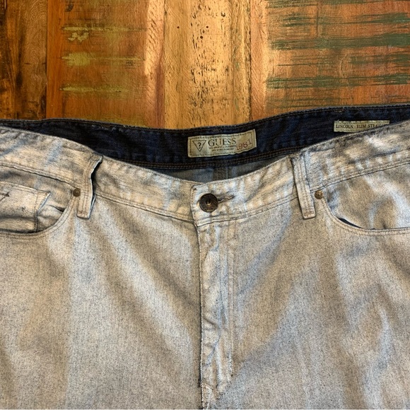 42x33 Guess jeans men Pants Painted White Denim Slim Straight Lincoln Hipster - Picture 5 of 11